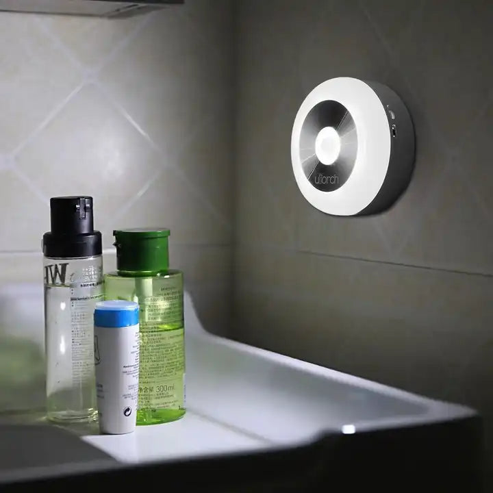 Nattlampa med sensor
